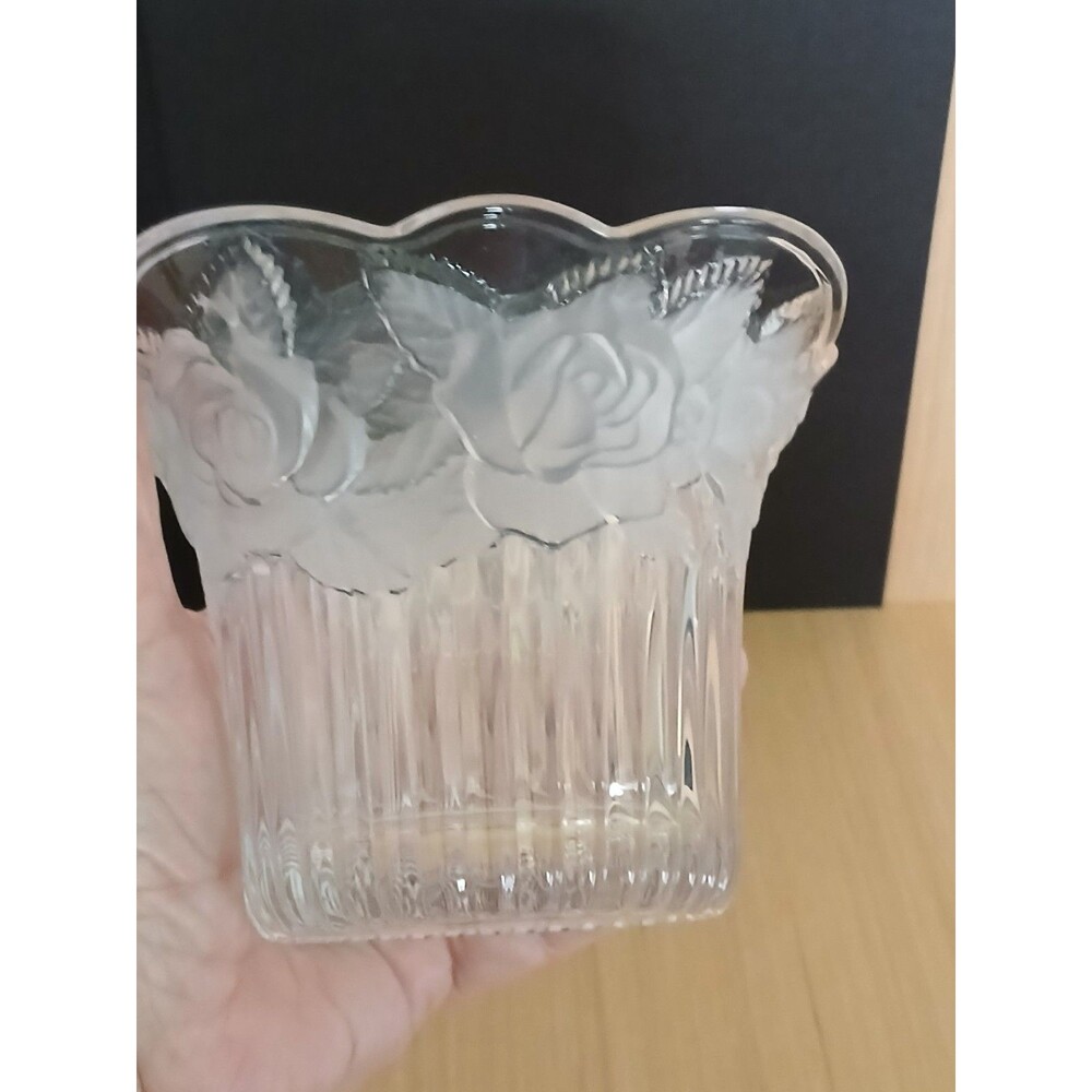 Home Beautiful Rose Pearls Glass Potpourri Holder Vase Centerpiece Made in Japan - Picture 3 of 16